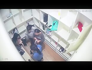 [IPCAM 2024] Real Public Voyeur Changing Room Live CAM Porn Leaked February Month 01.02.2024 - 30.02 (136)
