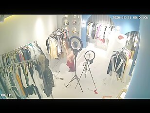 [IPCAM 2023] Real Public Voyeur Changing Room Live CAM Porn Leaked July Month 01.07.2023 - 30.07 (60)