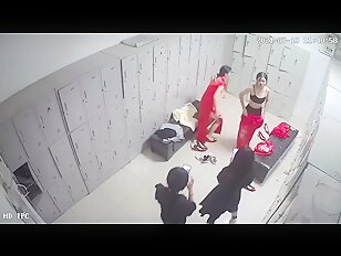 [IPCAM 2023] Real Public Voyeur Changing Room Live CAM Porn Leaked February Month 01.02.2023 - 30.02 (41)