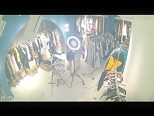 [IPCAM 2022] Real Public Voyeur Changing Room Live CAM Porn Leaked March Month 01.03.2022 - 30.03 (11)