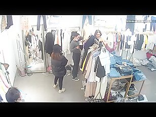 [IPCAM 2023] Real Public Voyeur Changing Room Live CAM Porn Leaked December Month 01.12.2023 - 30.12 (23)