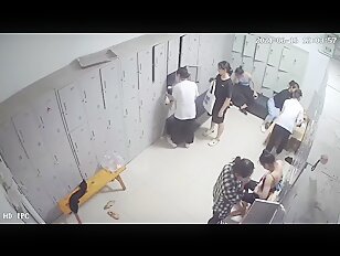 [IPCAM 2023] Real Public Voyeur Changing Room Live CAM Porn Leaked October Month 01.10.2023 - 30.10 (40)