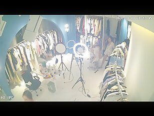 [IPCAM 2023] Real Public Voyeur Changing Room Live CAM Porn Leaked June Month 01.06.2023 - 30.06 (78)