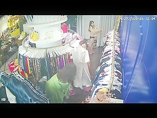 [IPCAM 2023] Real Public Voyeur Changing Room Live CAM Porn Leaked January Month 01.01.2023 - 30.01 (16)