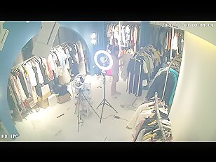 [IPCAM 2022] Real Public Voyeur Changing Room Live CAM Porn Leaked September Month 01.09.2022 - 30.09 (54)