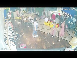 [IPCAM 2023] Real Public Voyeur Changing Room Live CAM Porn Leaked January Month 01.01.2023 - 30.01 (13)