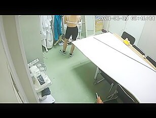 [IPCAM 2022] Real Public Voyeur Changing Room Live CAM Porn Leaked December Month 01.12.2022 - 30.12 (67)