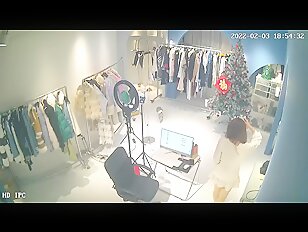 [IPCAM 2024] Real Public Voyeur Changing Room Live CAM Porn Leaked February Month 01.02.2024 - 30.02 (175)