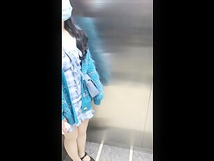 [IPCAM 2022] Real Public Voyeur Changing Room Live CAM Porn Leaked May Month 01.05.2022 - 30.05 (75)