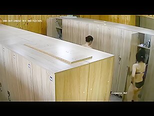 [IPCAM 2023] Real Public Voyeur Changing Room Live CAM Porn Leaked April Month 01.04.2023 - 30.04 (31)