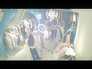 [IPCAM 2022] Real Public Voyeur Changing Room Live CAM Porn Leaked May Month 01.05.2022 - 30.05 (118)