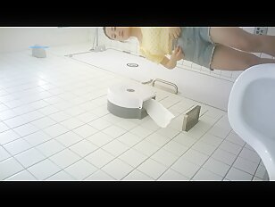 [IPCAM 2024] Real Public Voyeur Changing Room Live CAM Porn Leaked February Month 01.02.2024 - 30.02 (174)