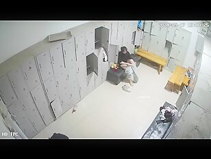 [IPCAM 2023] Real Public Voyeur Changing Room Live CAM Porn Leaked December Month 01.12.2023 - 30.12 (28)