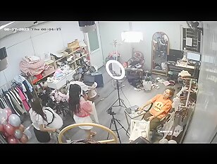 [IPCAM 2022] Real Public Voyeur Changing Room Live CAM Porn Leaked January Month 01.01.2022 - 30.101 (86)