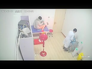 [IPCAM 2022] Real Public Voyeur Changing Room Live CAM Porn Leaked April Month 01.04.2022 - 30.04 (9)