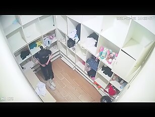 [IPCAM 2022] Real Public Voyeur Changing Room Live CAM Porn Leaked May Month 01.05.2022 - 30.05 (85)