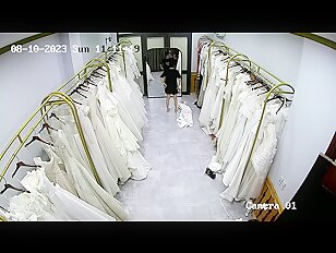 [IPCAM 2023] Real Public Voyeur Changing Room Live CAM Porn Leaked June Month 01.06.2023 - 30.06 (7)