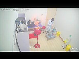 [IPCAM 2022] Real Public Voyeur Changing Room Live CAM Porn Leaked May Month 01.05.2022 - 30.05 (67)