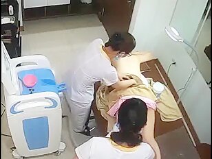 [IPCAM 2022] Real Public Voyeur Changing Room Live CAM Porn Leaked June Month 01.06.2022 - 30.06 (57)