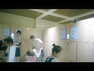 [IPCAM 2023] Real Public Voyeur Changing Room Live CAM Porn Leaked March Month 01.03.2023 - 30.03 (87)