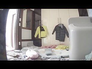 [IPCAM K288][2024 한국야동] IPCam Korean 카메라 야동 240111 RealLife House Voyeur Cam TV Leaked Cute Korean Housewife Woman Naked Bedroom (72)