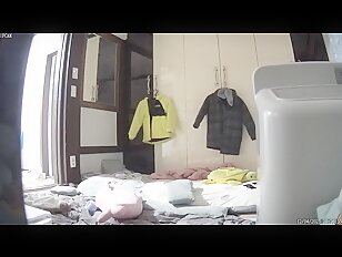 [IPCAM K288][2024 한국야동] IPCam Korean 카메라 야동 240111 RealLife House Voyeur Cam TV Leaked Cute Korean Housewife Woman Naked Bedroom (70)
