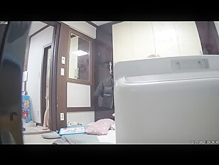 [IPCAM K288][2024 한국야동] IPCam Korean 카메라 야동 240111 RealLife House Voyeur Cam TV Leaked Cute Korean Housewife Woman Naked Bedroom (48)