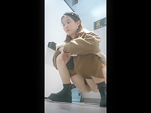 Public Toilet Voyeur Hidden Cam Voyeur Leaked 23-05-2024 (8)