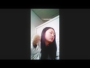 Korean Sexy Girls Public Toilet Hidden Cam Voyeur Leaked 26-05-2024 (23)