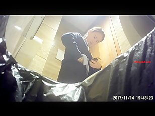 Public Toilet Hidden Cam Leaked Sexy Ladies 10-06-2024 (10)